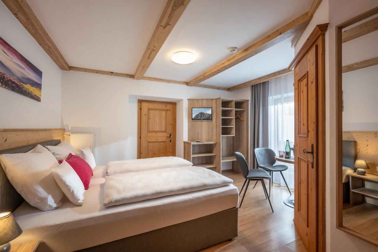 Hotel Schmiedboden オーベルンドルフ・イン・チロル エクステリア 写真